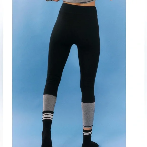 Free People Movement Moonlight Base Layer Leggings in Black NWT Size XS